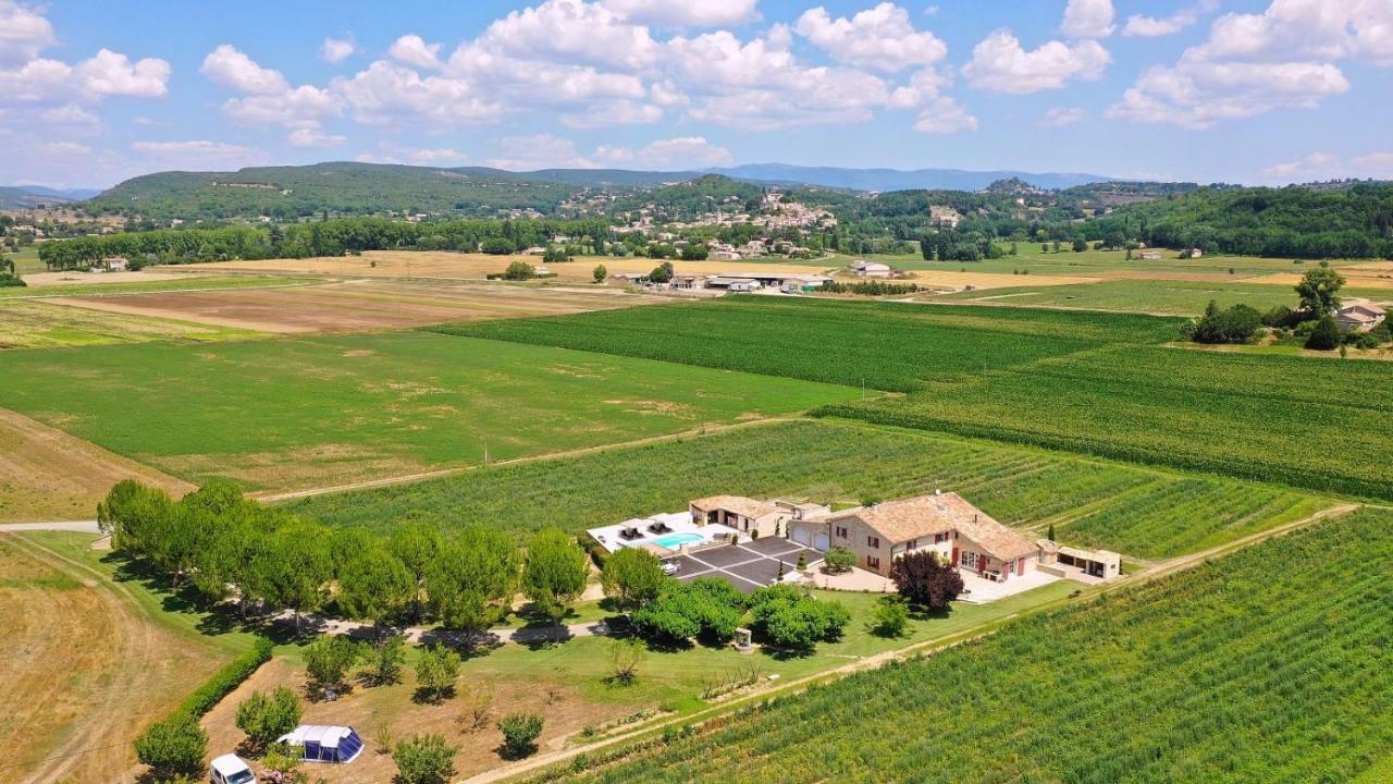 La Petite Campagne Acomodação com café da manhã Mane  Exterior foto