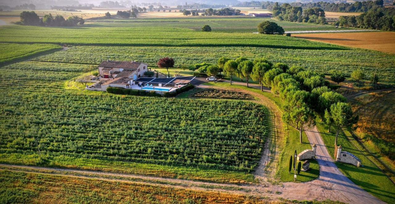 La Petite Campagne Acomodação com café da manhã Mane  Exterior foto