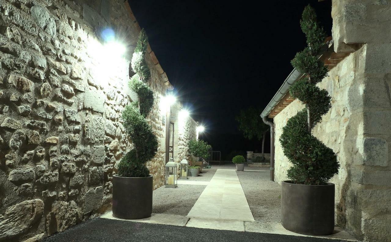 La Petite Campagne Acomodação com café da manhã Mane  Exterior foto